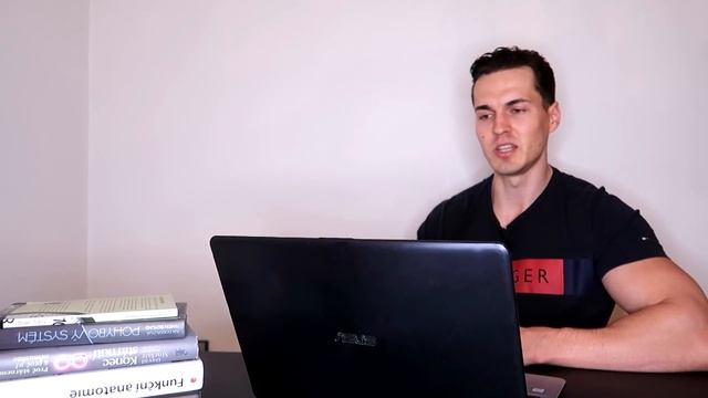 JAK POZNAT, ŽE HUBNEŠ TUK A NE SVALY? (Fungují chytré váhy?) смотреть онлайн