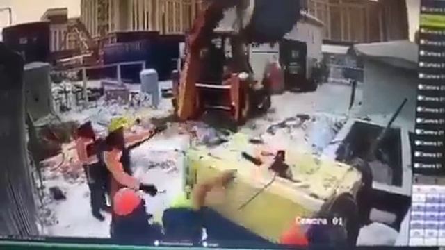 чуть не убил человека смотреть онлайн