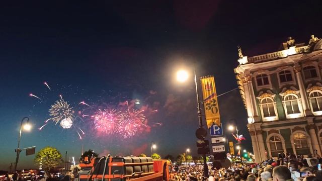 Петровский фестиваль огня в Санкт-Петербурге смотреть онлайн