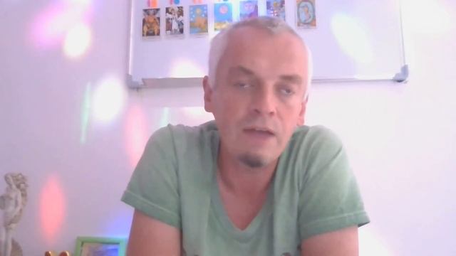 Карта дня на 12 августа 2023 года. Советы и рекомендации от арканов Таро. смотреть онлайн