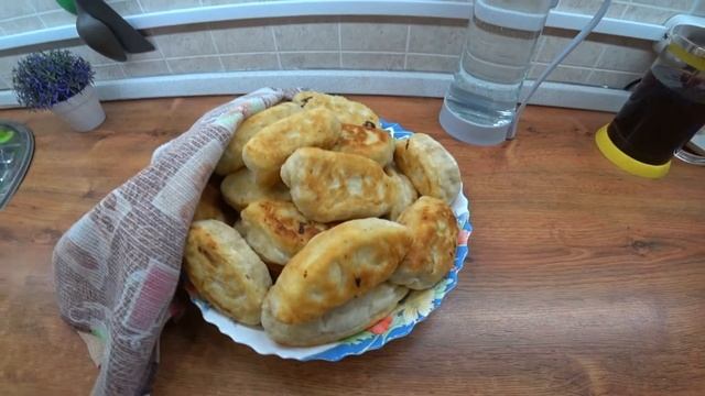 Домашний влог. Морозное утро / Пирожки / Ледяной дождь / Гостинцы от Олега. смотреть онлайн