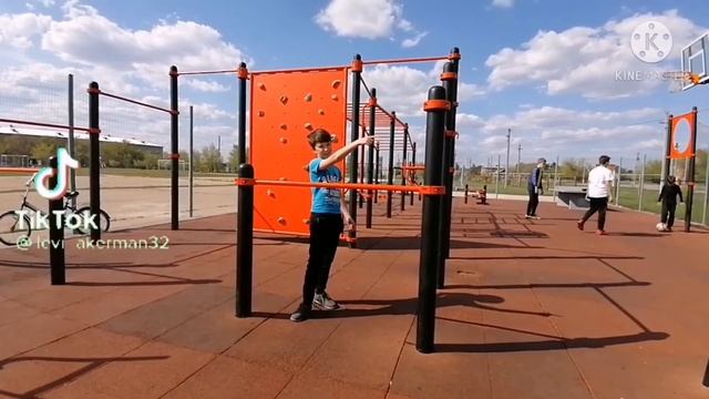Лайфаки для воркаутеров/приколы смотреть онлайн