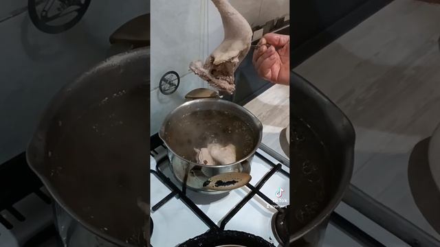Кустанайская столовая. Выпуск 8. Суп "Тра-та-туй" (курино-грибной) Шеф Андрей Сергеевич и Юрий Юрк смотреть онлайн