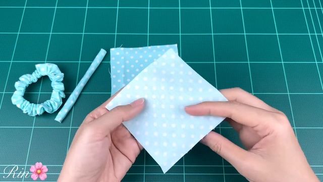 DIY Fabric Scrunchies. смотреть онлайн