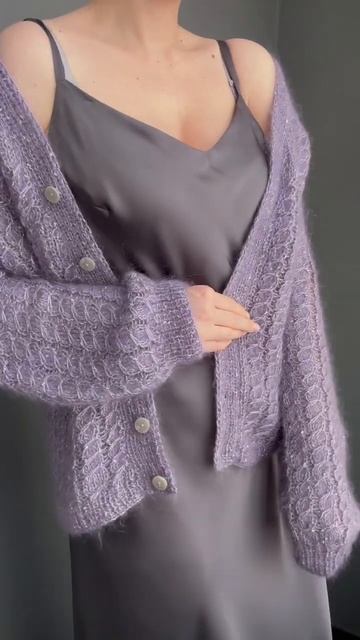 Вязаный кардиган • Кардиган спицами • Кардиган с косами • В наличии