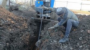 Траншея под газ. Прошляпил каналью, попал на бабки