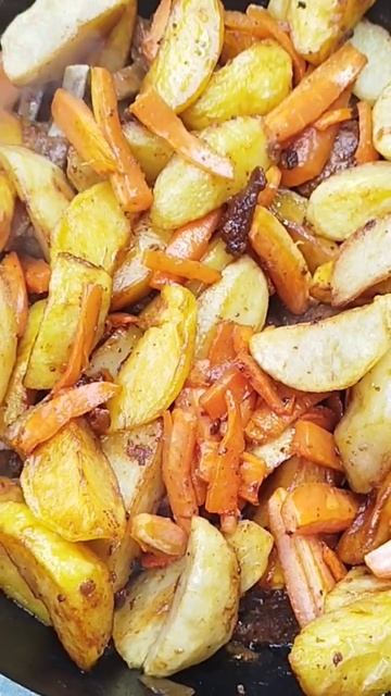 Казан кебаб бараньи рёбра на огне 15.06.2024 г. Пальчики оближешь.