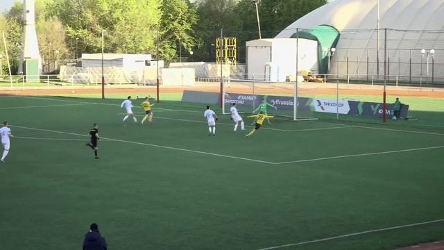 Строгино - Зенит Юношеская Футбольная Лига - 1 7 тур Обзор матча смотреть онлайн