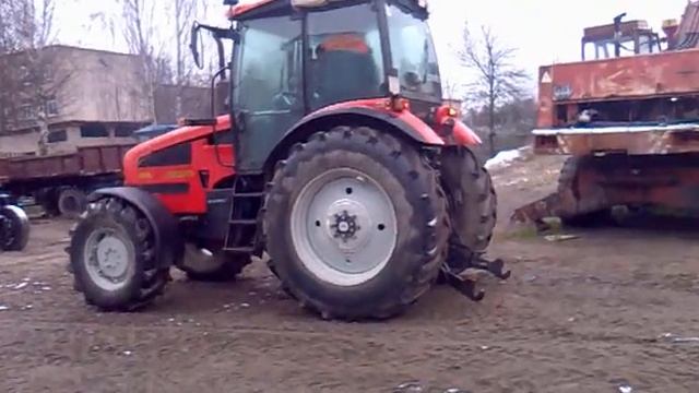 трактор(МТЗ-1523)