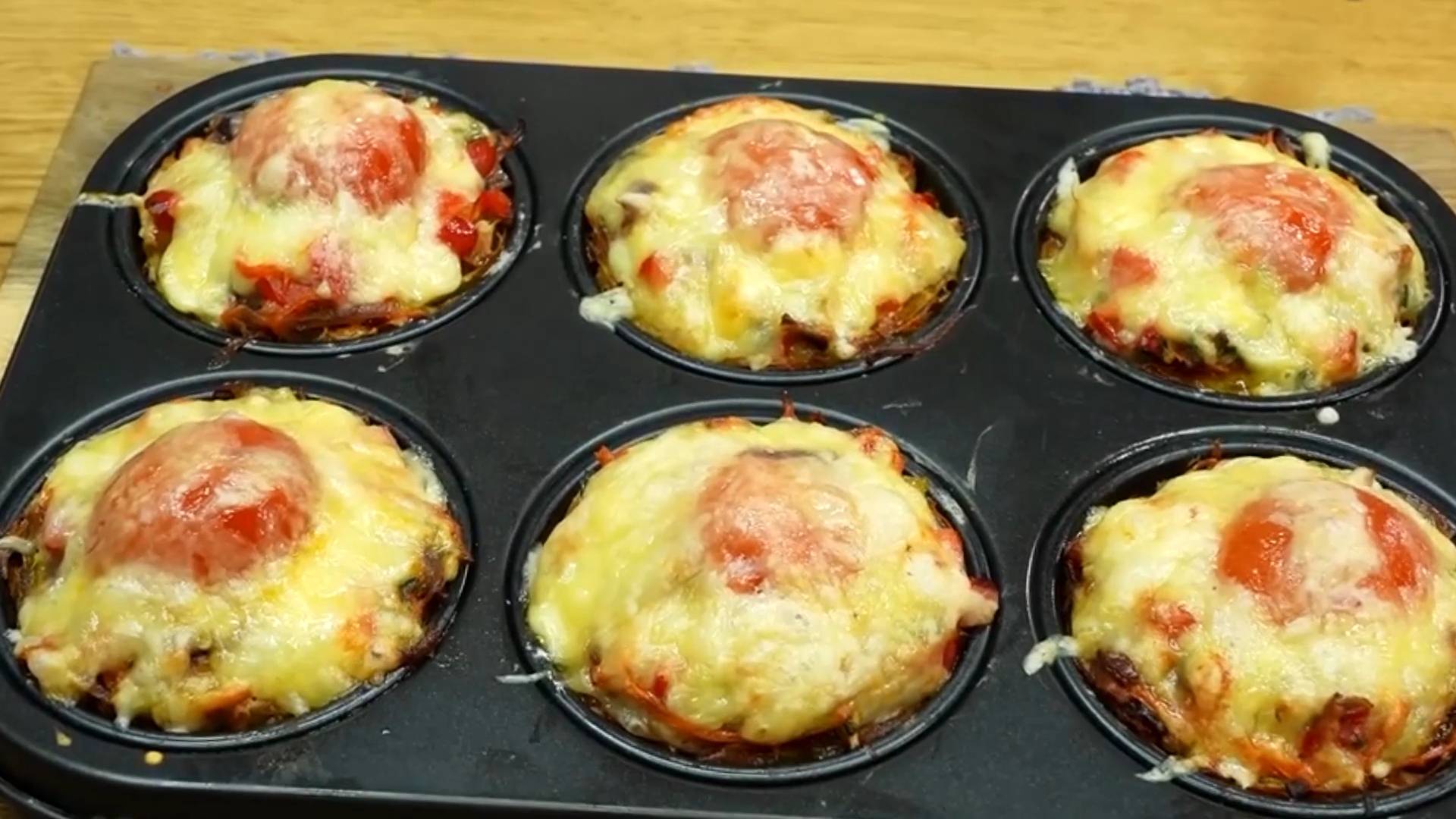 Картофельные мафины с овощной начинкой смотреть онлайн