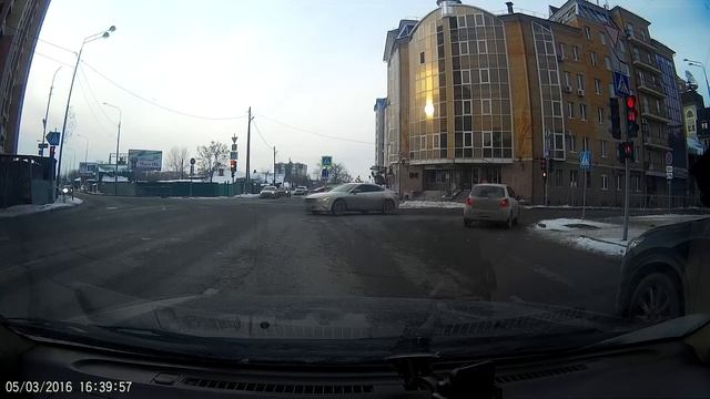 Весна, шизофрения торжествует смотреть онлайн