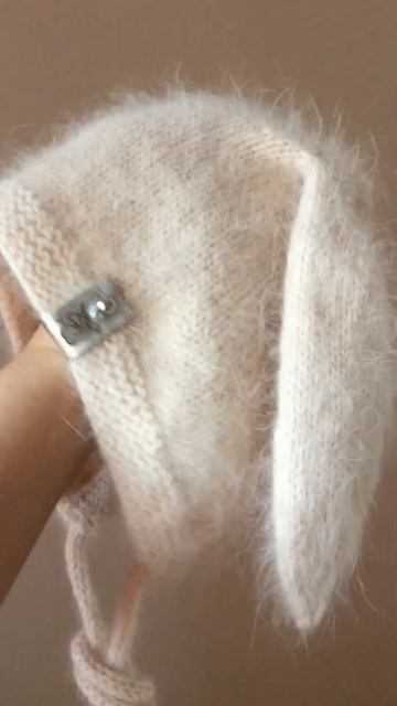 Шапка спицами, вяжу на заказ смотреть онлайн