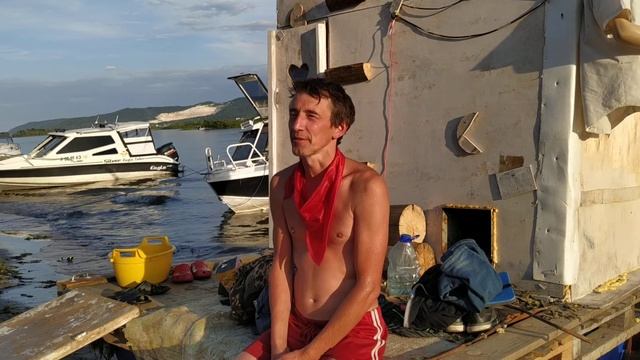 Приплыл на Грушинский фестиваль на бане смотреть онлайн