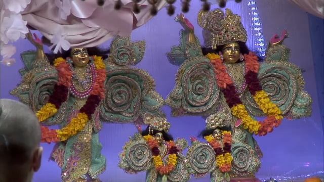 Приветствие Божеств смотреть онлайн