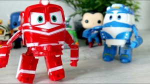 Роботы поезда. Альф - трансформер. Напарник Кея. Игрушки из мультфильмов