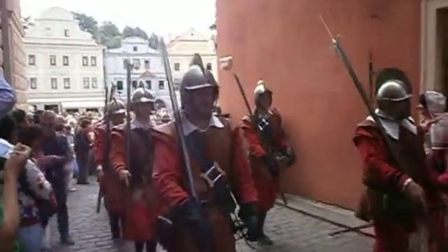 Клуб "Бархатный сезон" смотреть онлайн