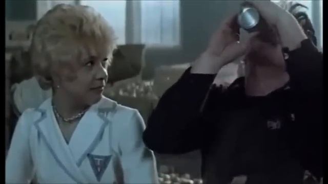 Блондинка за углом (1984). Отрывок. смотреть онлайн