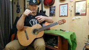 №2 Guitto GGP-05 на классическую гитару Alhambra 3/4