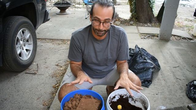 Nature's Head Composting Toilet | How to Clean A Composting Toilet | Full Time RV смотреть онлайн