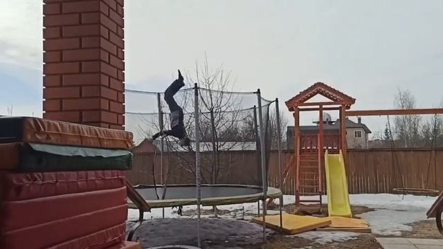 БАТУТ • ВОЗВРАЩЕНИЕ | Лучшие элементы... смотреть онлайн