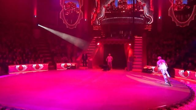 Акробаты на велосипедах п/р Евгения Залесского смотреть онлайн