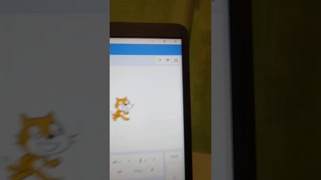 Учим говорить нашего персонажа в Scratch смотреть онлайн