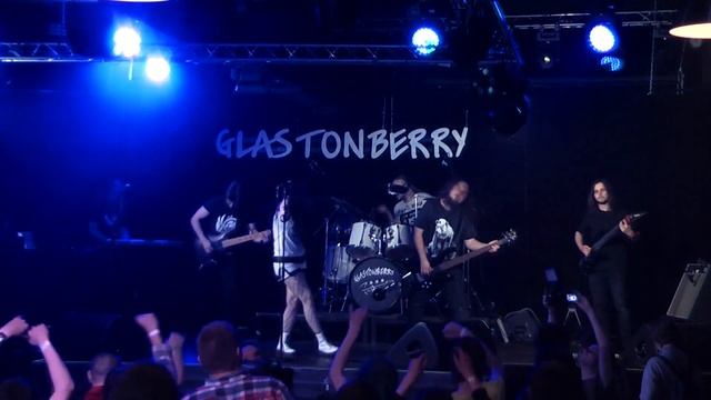 Сестра by Белый Аликорн @ EverFree 2018 смотреть онлайн