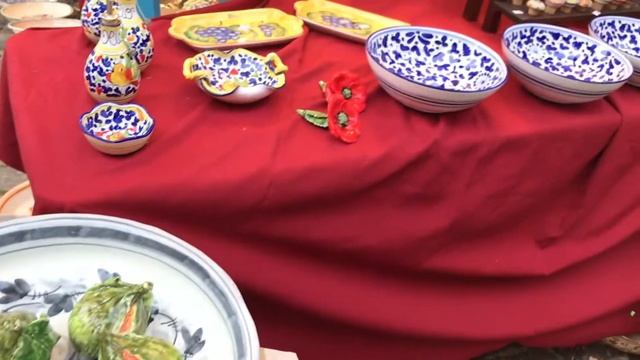 Французские и итальянские вкусности в Тюбингене - Umbrisch-Provenzalischer Markt in Tübingen 2020 смотреть онлайн