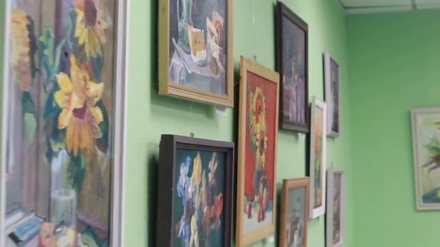 Художественная выставка Бориса Шаулова «Цветы – стихи природы» смотреть онлайн