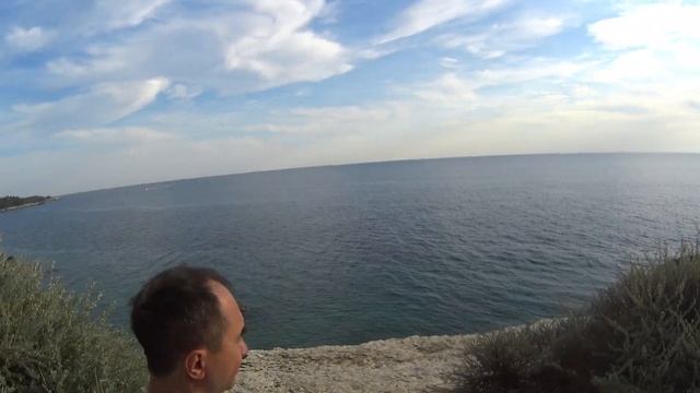 Первый вечер в отеле Арена Верудела смотреть онлайн