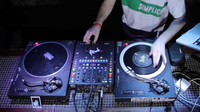 DJ SCOOP. Выступление на SCRATCH BOGEMA 10.