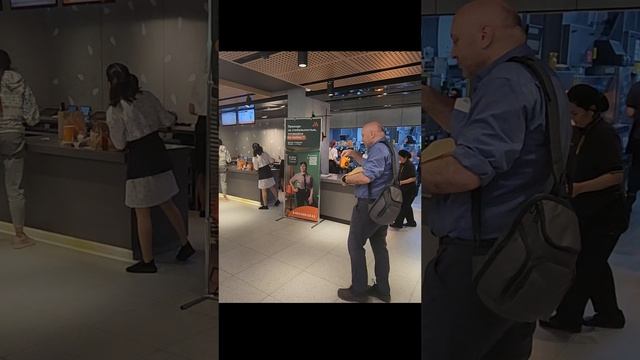 Кремль ПЛАТИТ этому американцу за...