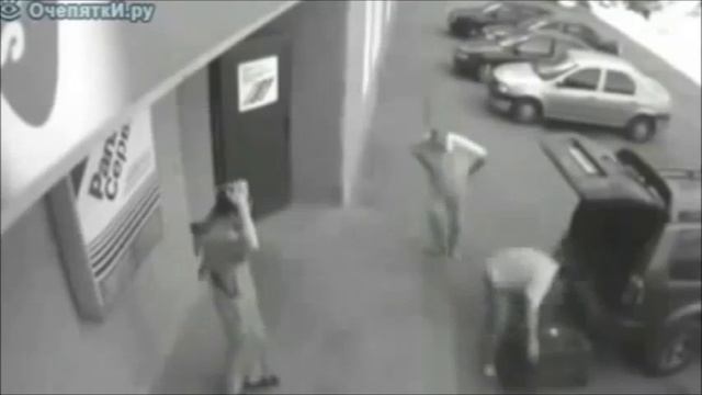 Сумашедшие люди прикол до слез смотреть онлайн