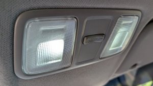 Замена ламп подсветки салона на Киа Рио 3.