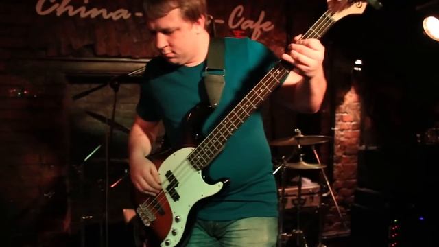 группа 10 марта - Танцуем под дождем смотреть онлайн