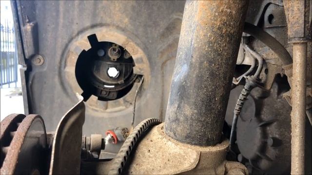 MINI F56 Cooper - Fog Light Failure - how to replace fog lamp bulb смотреть онлайн