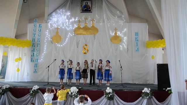 "Через поле Украiни iшла Божа Мати" 8-й фестиваль 07.08.2014г. смотреть онлайн