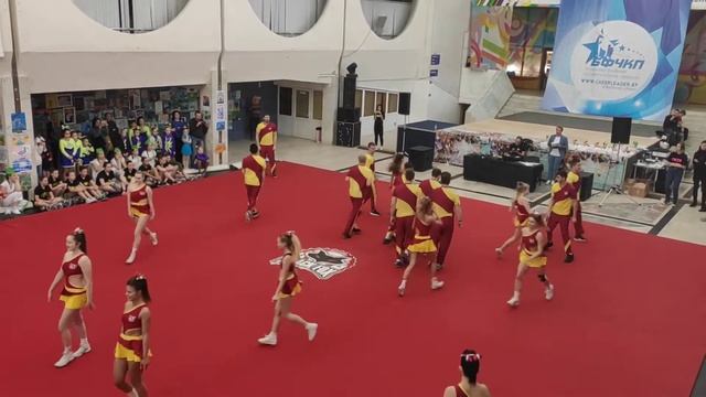 Февраль Фестиваль Чирлидинг смотреть онлайн