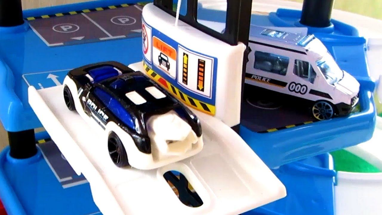 Полицейские машины и парковка. Мультик про машины. Игрушки для детей смотреть онлайн