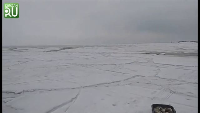 МЧС просит распространить жутковатое видео в назидание «бесстрашным» рыбакам смотреть онлайн