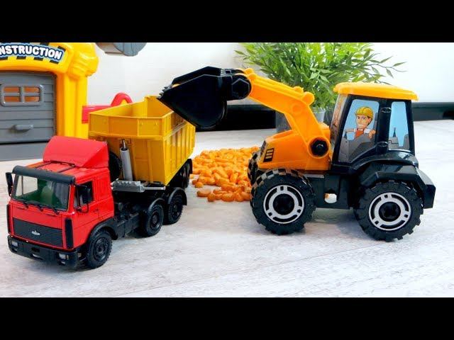 Трактор - игрушка для детей. Собираем трактор погрузчик. Машины для детей смотреть онлайн