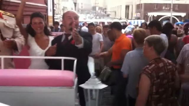 Сталин и Ленин едут в карете LO брать Кремль! смотреть онлайн