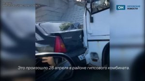 В Орле столкнулись маршрутка и два автомобиля