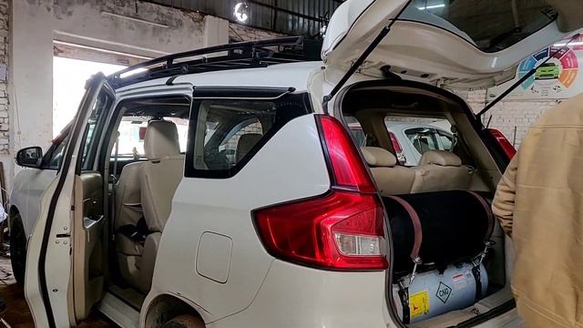 Ek Car Me 2 CNG Cylinder😲 बार बार भरवाने की टेंशन खत्म смотреть онлайн