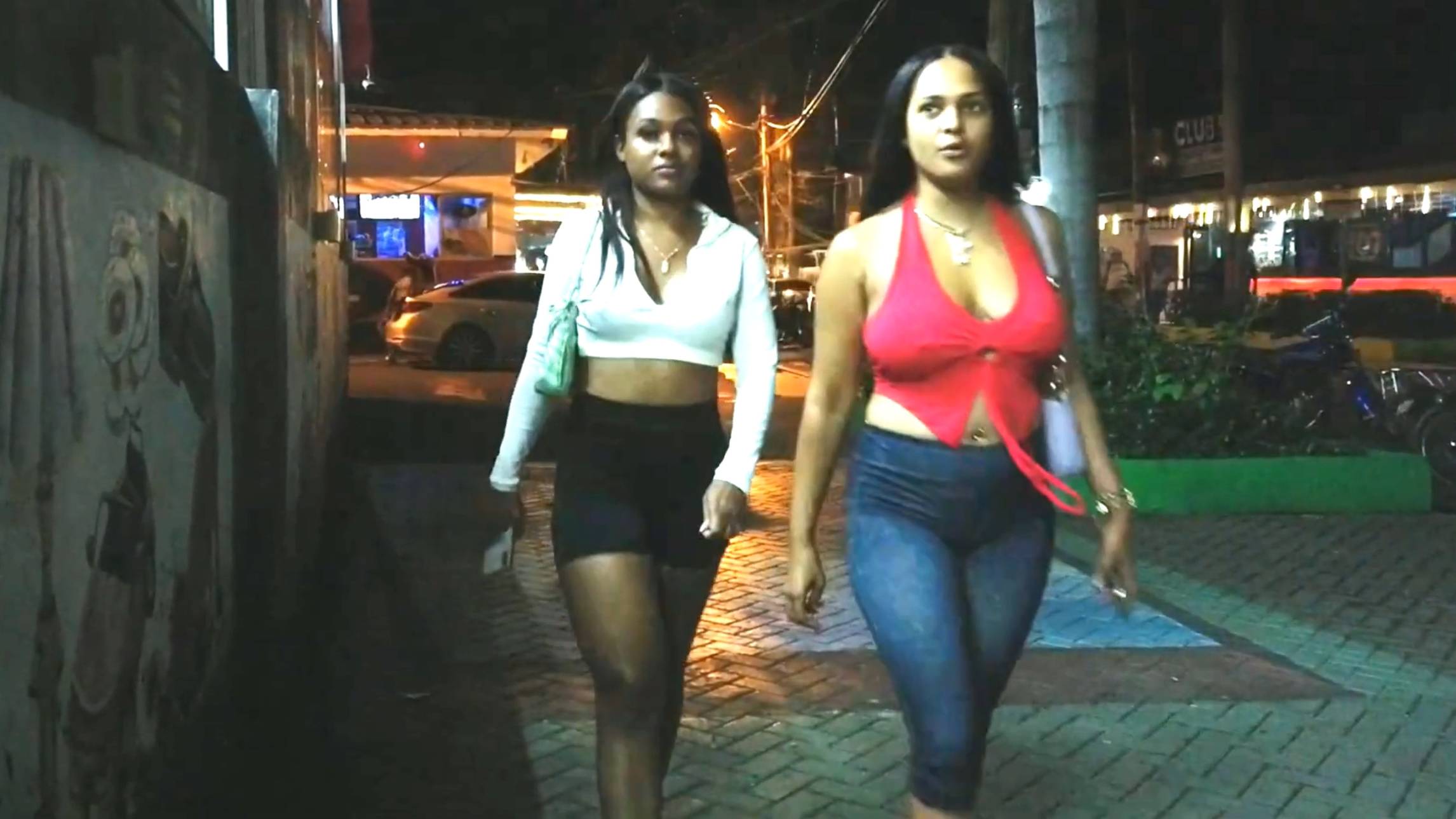 Сосуа, Доминиканская Республика – место для одиноких мужчин смотреть онлайн