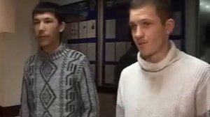 2 укурка жестко тупят в ментовке