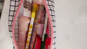 СОБИРАЮ ПЕНАЛ В ШКОЛУ/что думаете? как получилось?