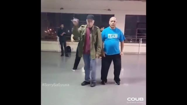 ПОДБОРКА ПРИКОЛОВ №2 СМЕШНЫЕ КОТЫ! смотреть онлайн
