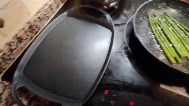 Свинина со спаржей по-армянски.  Рецепты Майора Пронина