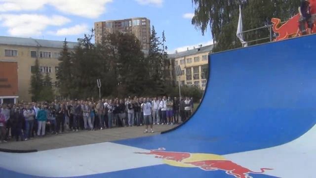 Роллеры RedBull'а в МАИ